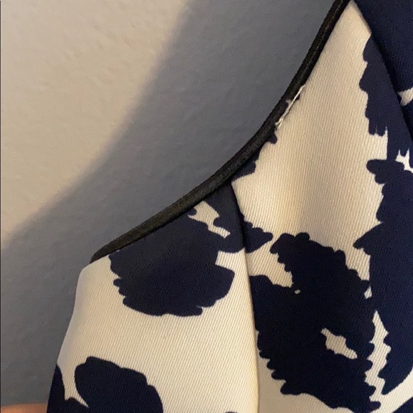 Song Dedication Dress - Picture 8 of 8